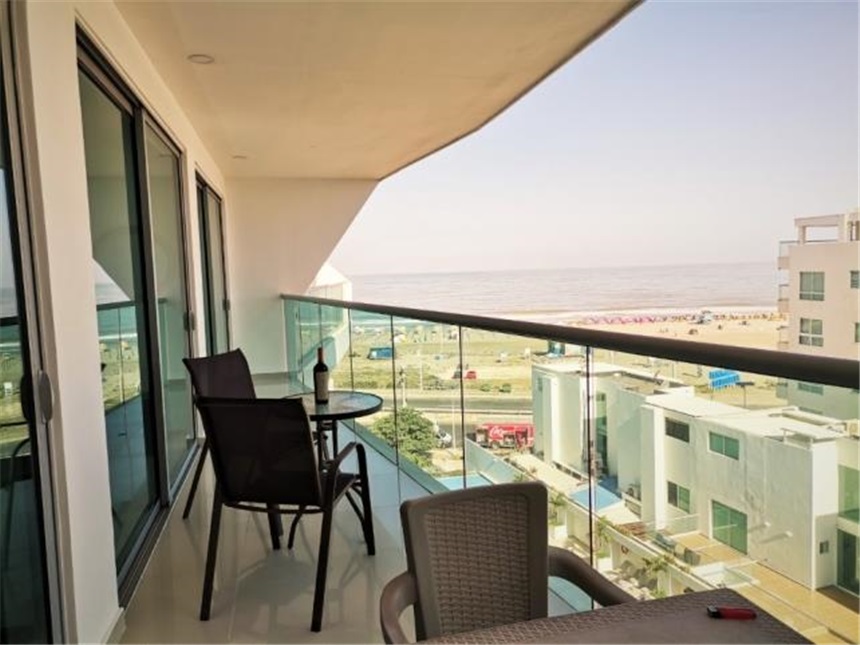 Apartamento de 2 alcobas en venta en Zona Industrial, Cartagena, 92 m² · foto 5 de 11