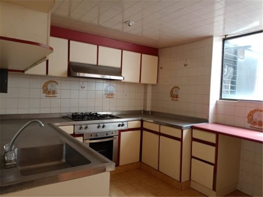 Apartamento de 4 alcobas en venta en Centro, Tunja, 240 m² · foto 18 de 22