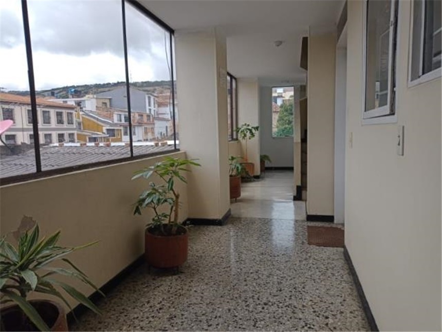 Apartamento de 4 alcobas en venta en Centro, Tunja, 240 m² · foto 20 de 22