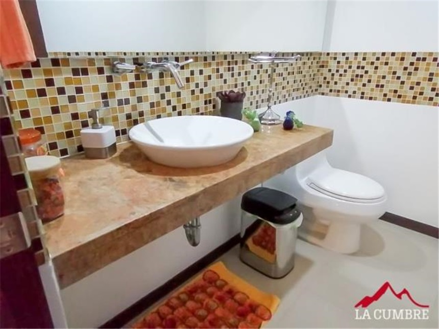 Casa en venta en Zona Centro, Envigado · foto 11 de 23