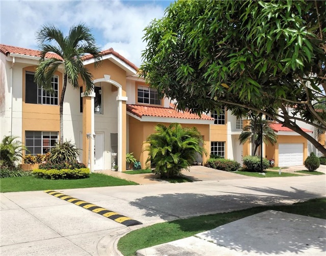 Casa en Venta Cr.la castellana Barranquilla Atlántico Código