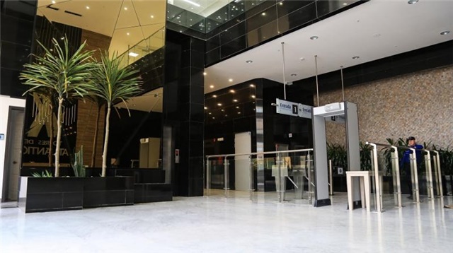 Oficina en Arriendo - Vista 2