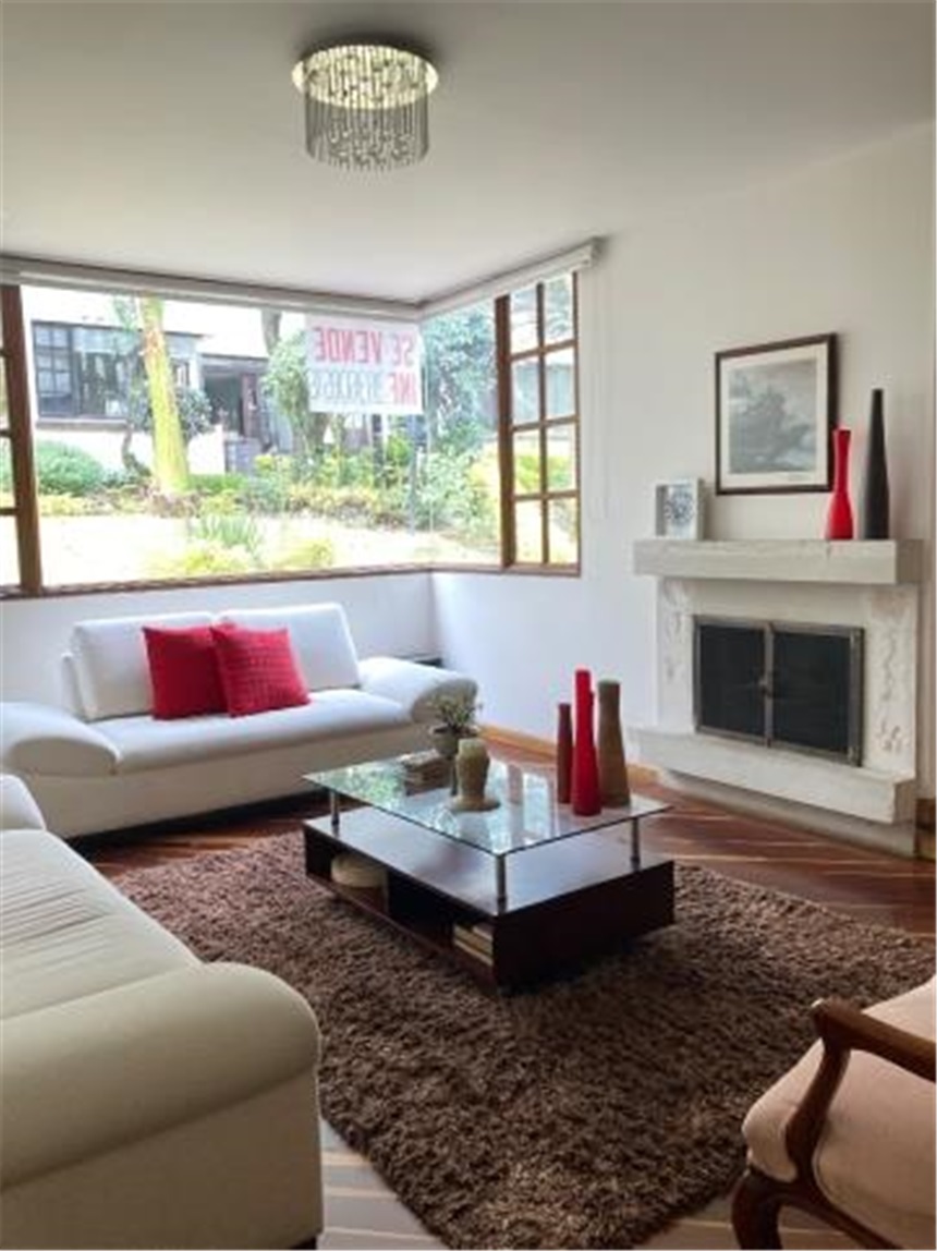 Casa en venta en Las Villas, Bogotá · foto 2 de 24