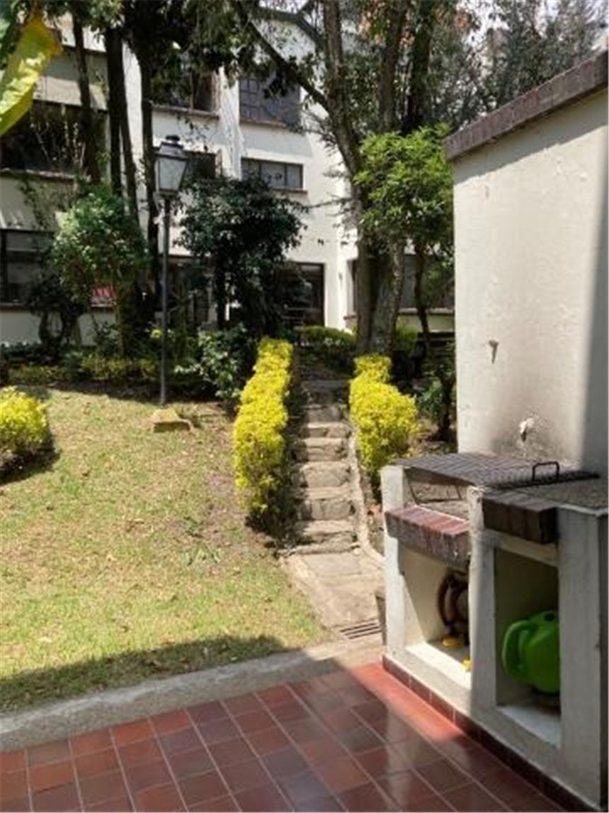 Casa en venta en Las Villas, Bogotá · foto 23 de 24