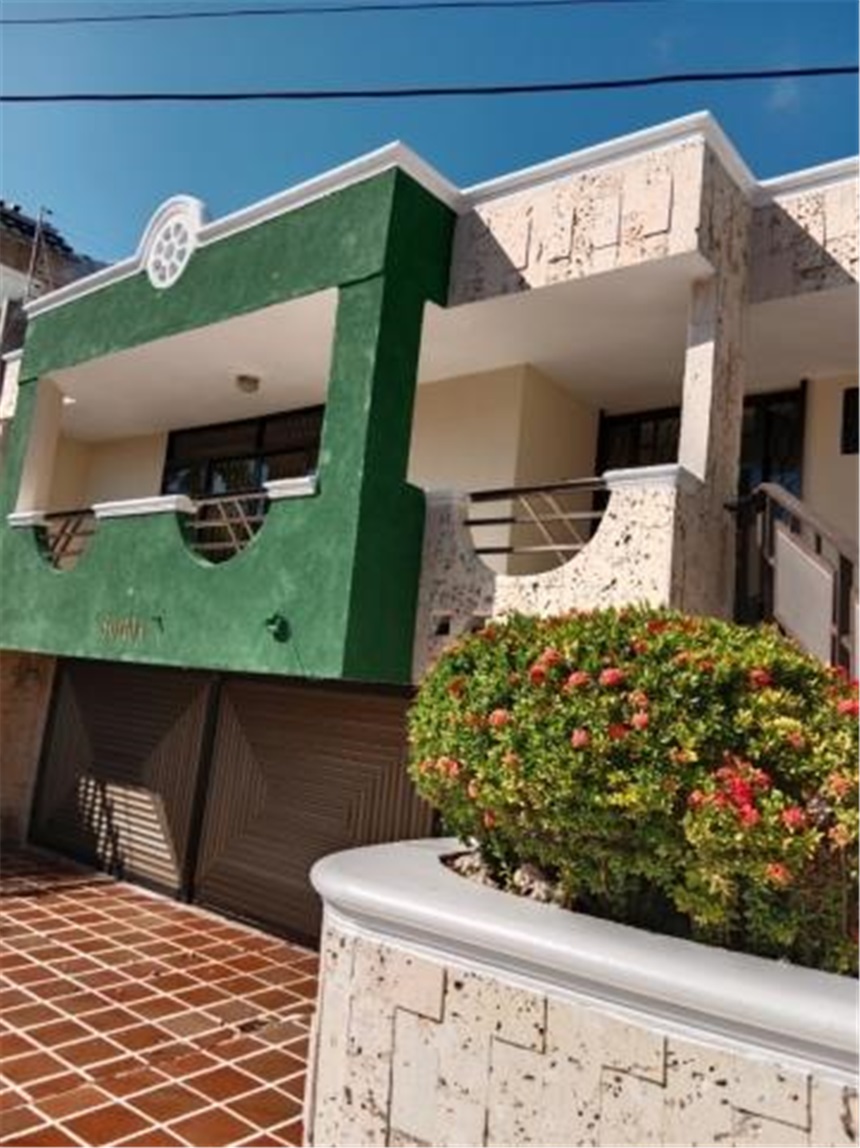 Casa en venta en Ciudad Jardin, Barranquilla · foto 2 de 6