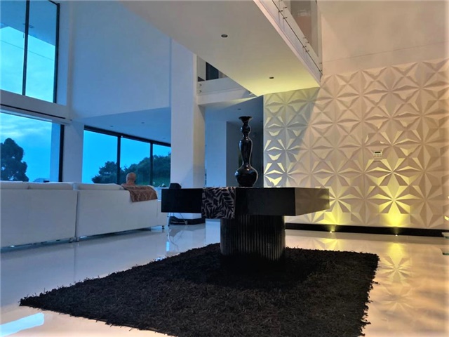 Casa de 4 alcobas en venta en Las Palmas, Medellín, 700 m² · foto 2 de 16