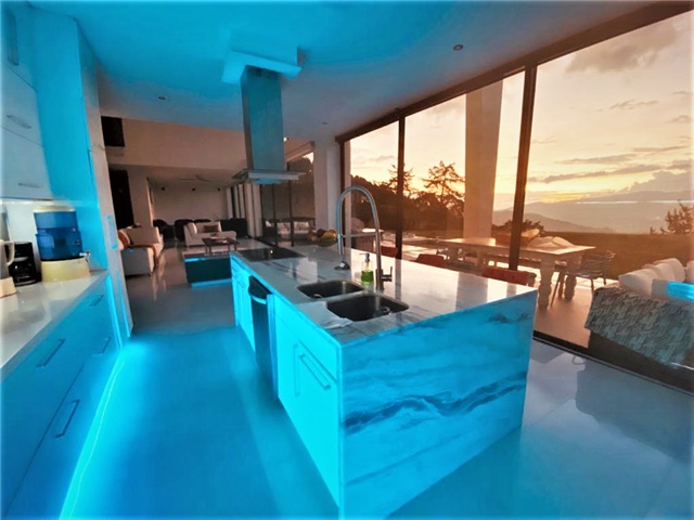 Casa de 4 alcobas en venta en Las Palmas, Medellín, 700 m² · foto 6 de 16