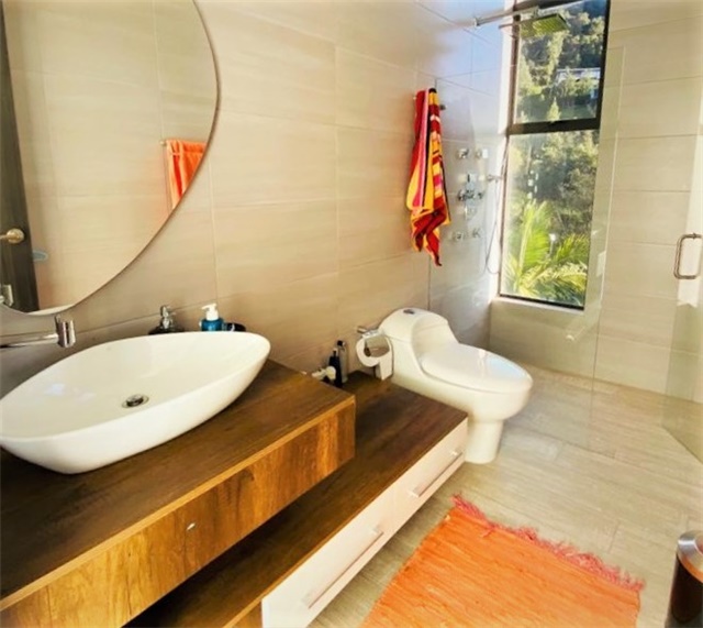 Casa de 4 alcobas en venta en Las Palmas, Medellín, 700 m² · foto 15 de 16