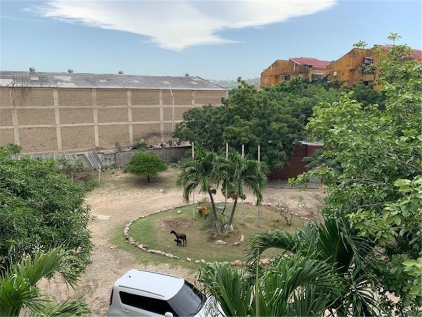 Lote en venta en Villas De La Colina, Barranquilla, 8661 m² · foto 3 de 12