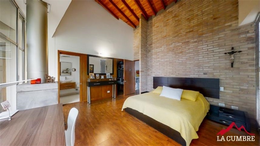 Casa de 3 alcobas en venta en San Diego, Medellín, 226 m² · foto 14 de 21