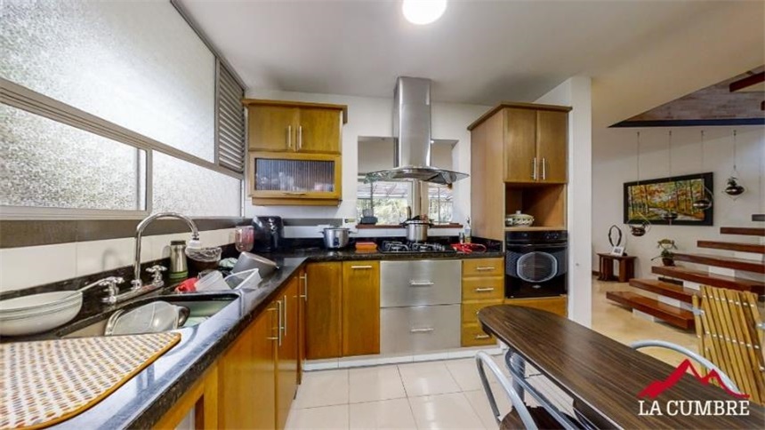 Casa de 3 alcobas en venta en San Diego, Medellín, 226 m² · foto 7 de 21