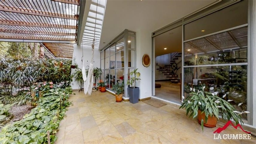 Casa de 3 alcobas en venta en San Diego, Medellín, 226 m² · foto 10 de 21