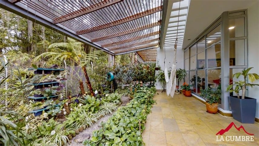 Casa de 3 alcobas en venta en San Diego, Medellín, 226 m² · foto 9 de 21