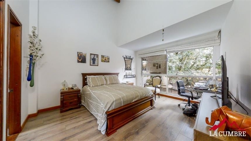 Casa de 3 alcobas en venta en La Candelaria, Medellín, 202 m² · foto 11 de 19