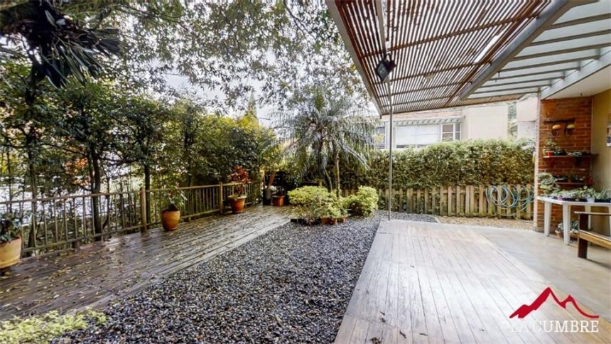 Casa de 3 alcobas en venta en La Candelaria, Medellín, 202 m² · foto 17 de 19