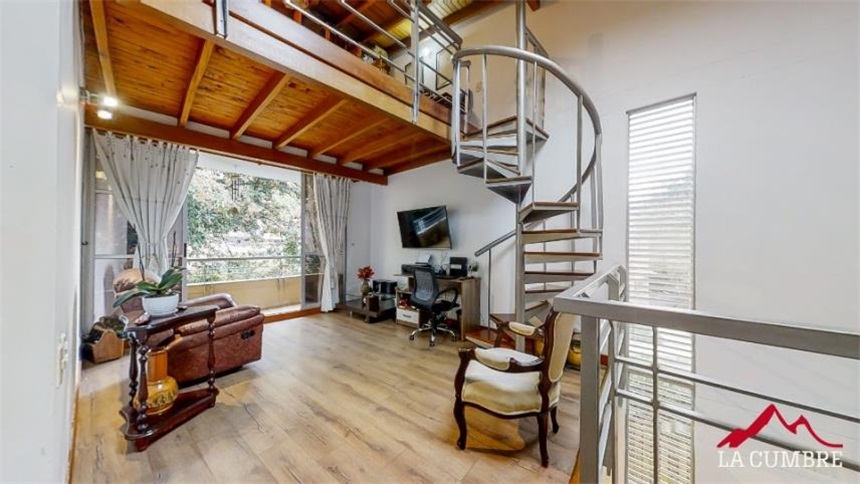 Casa de 3 alcobas en venta en La Candelaria, Medellín, 202 m² · foto 9 de 19