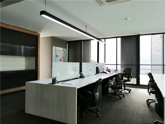 Oficina en venta en Las Lomas No.1, Medellín, 329 m² · foto 6 de 17