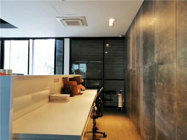 Oficina en venta en Las Lomas No.1, Medellín, 329 m² · foto 9 de 17