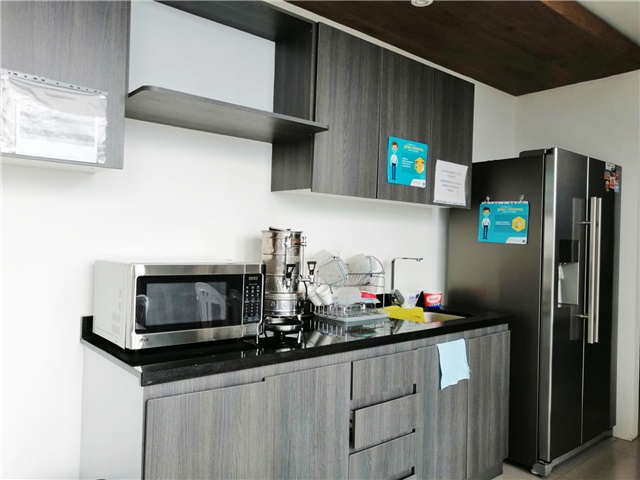 Oficina en venta en Las Lomas No.1, Medellín, 329 m² · foto 14 de 17