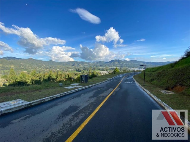Lote en venta en El Tambo, La Ceja, 3376 m² · foto 5 de 24