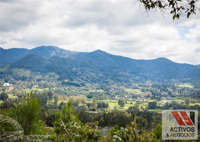 Lote en venta en El Tambo, La Ceja, 3376 m² · foto 17 de 24