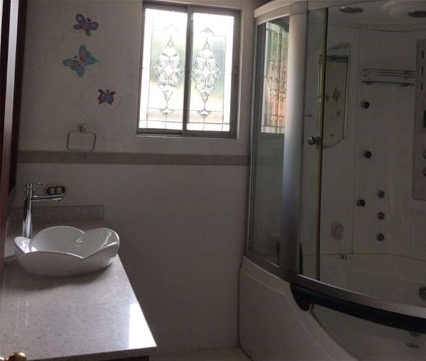 Casa de 6 alcobas en venta en Altos Del Poblado, Medellín, 520 m² · foto 19 de 24