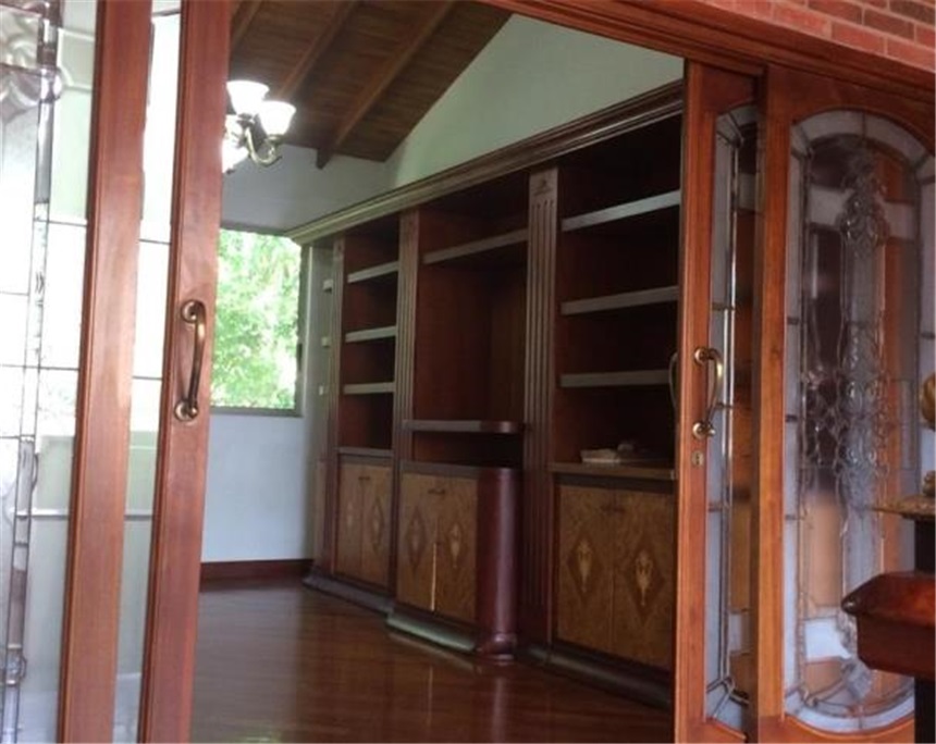 Casa de 6 alcobas en venta en Altos Del Poblado, Medellín, 520 m² · foto 15 de 24