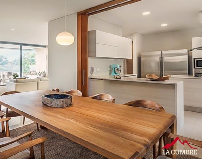 Apartamento de 3 alcobas en venta en Castropol, Medellín, 348 m² · foto 14 de 14