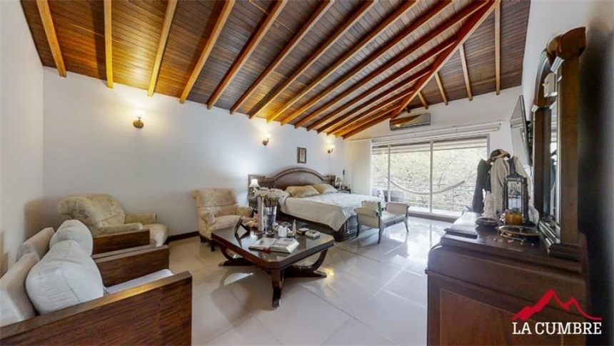 Casa de 5 alcobas en venta en Alto De Misael, Envigado, 460 m² · foto 18 de 24