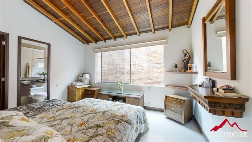 Casa de 5 alcobas en venta en Alto De Misael, Envigado, 460 m² · foto 16 de 24