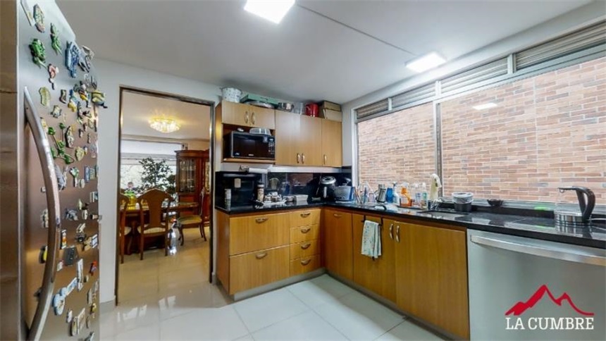 Casa de 5 alcobas en venta en Alto De Misael, Envigado, 460 m² · foto 6 de 24