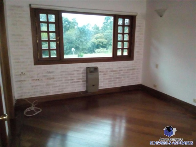 Casa de 6 alcobas en venta en Loma Del Escobero, Envigado, 600 m² · foto 9 de 16