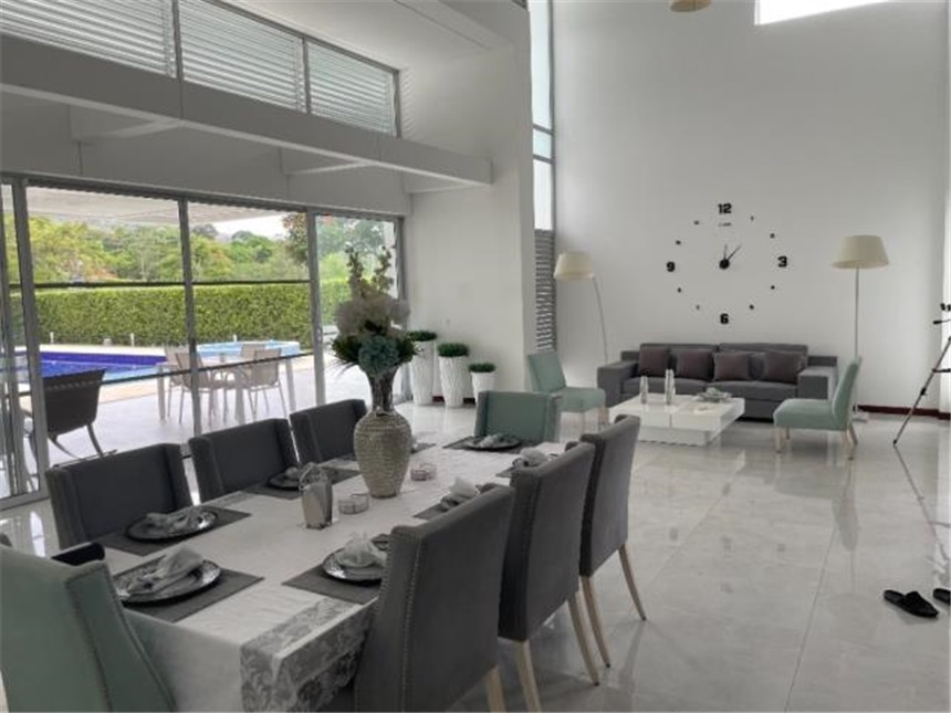 Casa de 4 alcobas en venta en Verde Alfagura Farallones, Jamundí, 548 m² · foto 4 de 5