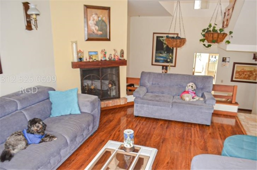 Casa en venta en Santa Lucia, Chía · foto 3 de 24