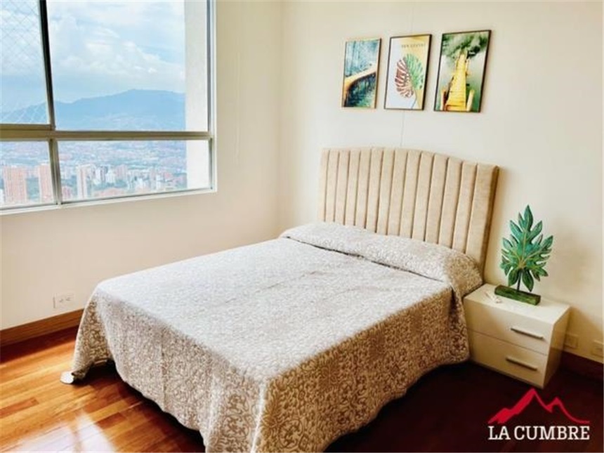Apartamento en arriendo en Laureles, Medellín · foto 6 de 15