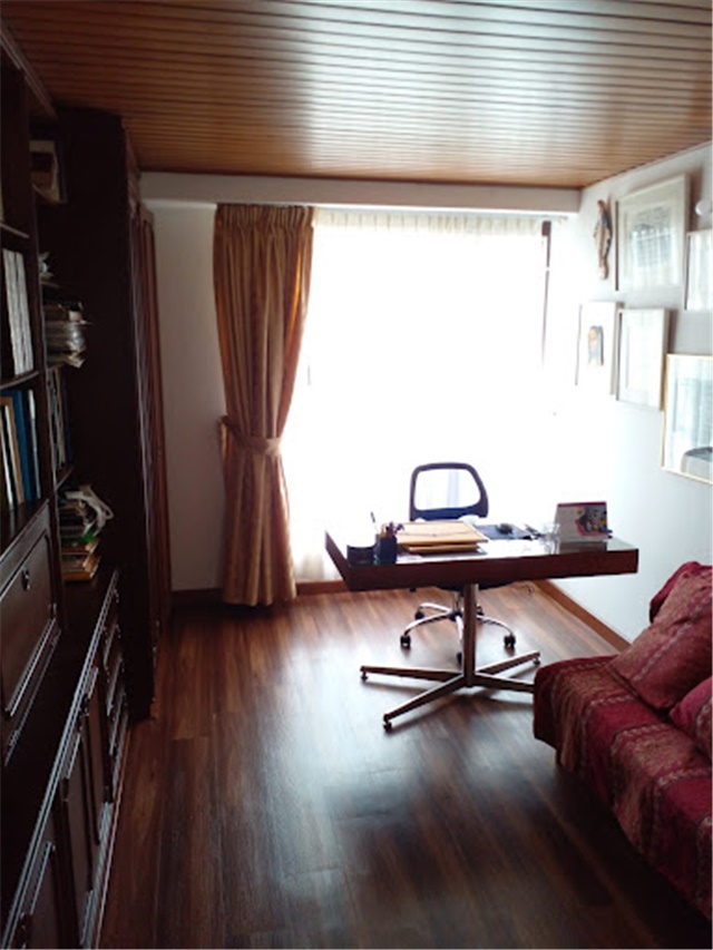 Casa en venta en El Contador, Bogotá · foto 3 de 24