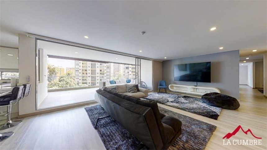 Apartamento de 3 alcobas en venta en Loma De Las Brujas, Envigado, 330 m² · foto 2 de 22