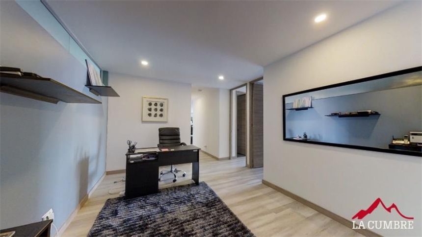 Apartamento de 3 alcobas en venta en Loma De Las Brujas, Envigado, 330 m² · foto 15 de 22