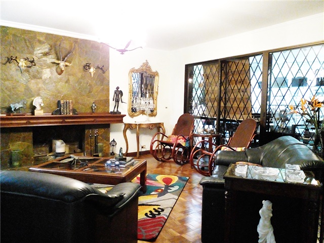 Casa en arriendo en Los Balsos, Medellín en El Poblado