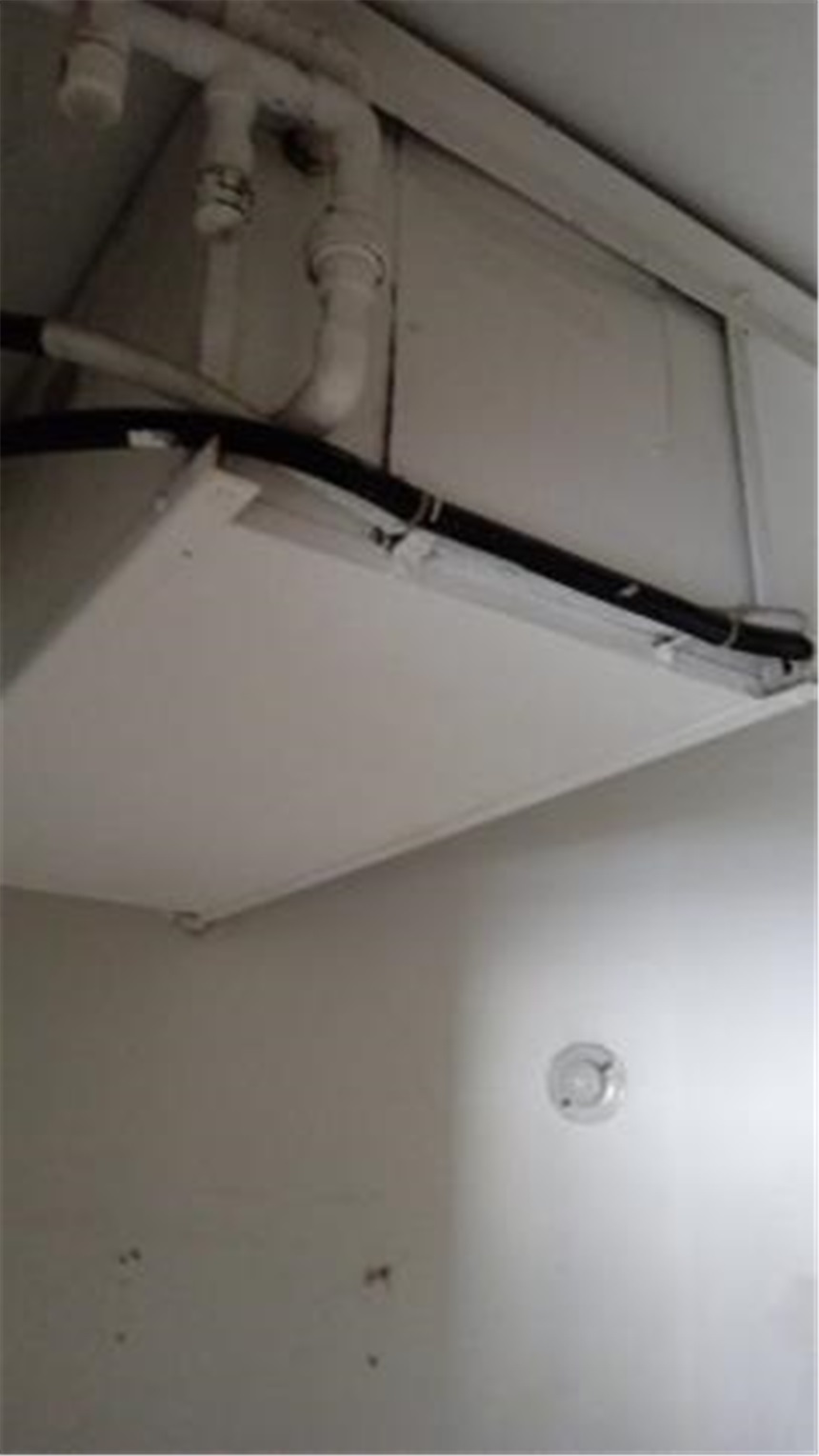 Local en Arriendo - Más