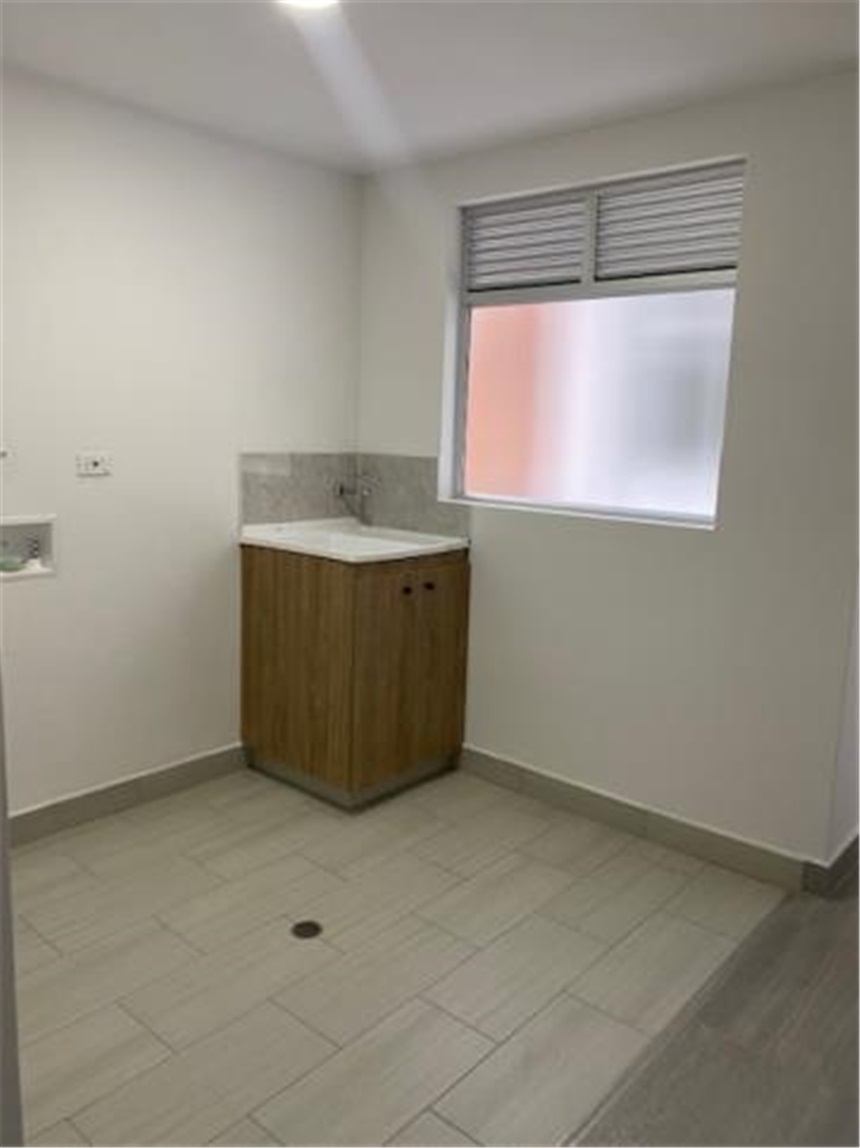 Apartamento de 3 alcobas en venta en Cabañitas, Bello, 115 m² · foto 4 de 10