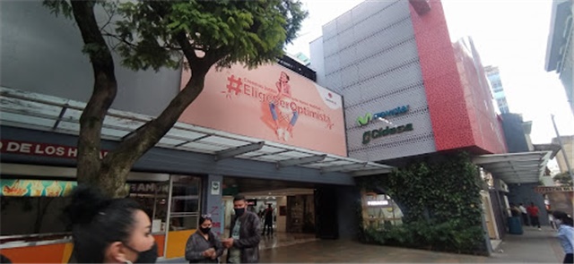 Local comercial en venta en La candelaria, Medellín 4