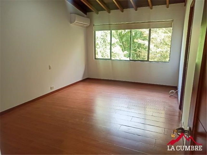 Casa de 4 alcobas en venta en San Marcos, Envigado, 185 m² · foto 13 de 19