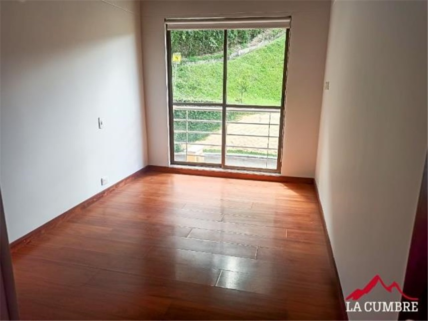 Casa de 4 alcobas en venta en San Marcos, Envigado, 185 m² · foto 11 de 19