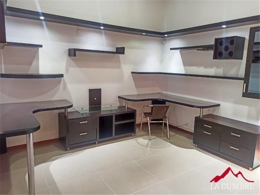 Casa de 4 alcobas en venta en San Marcos, Envigado, 185 m² · foto 10 de 19