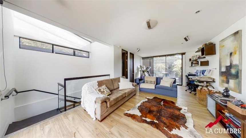 Casa de 3 alcobas en venta en San Lucas, Envigado, 276 m² · foto 9 de 22