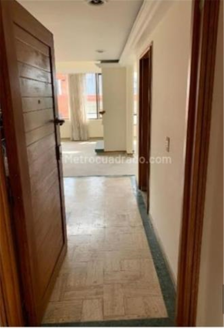 Apartamento en venta en San Patricio, Bogotá · foto 6 de 18