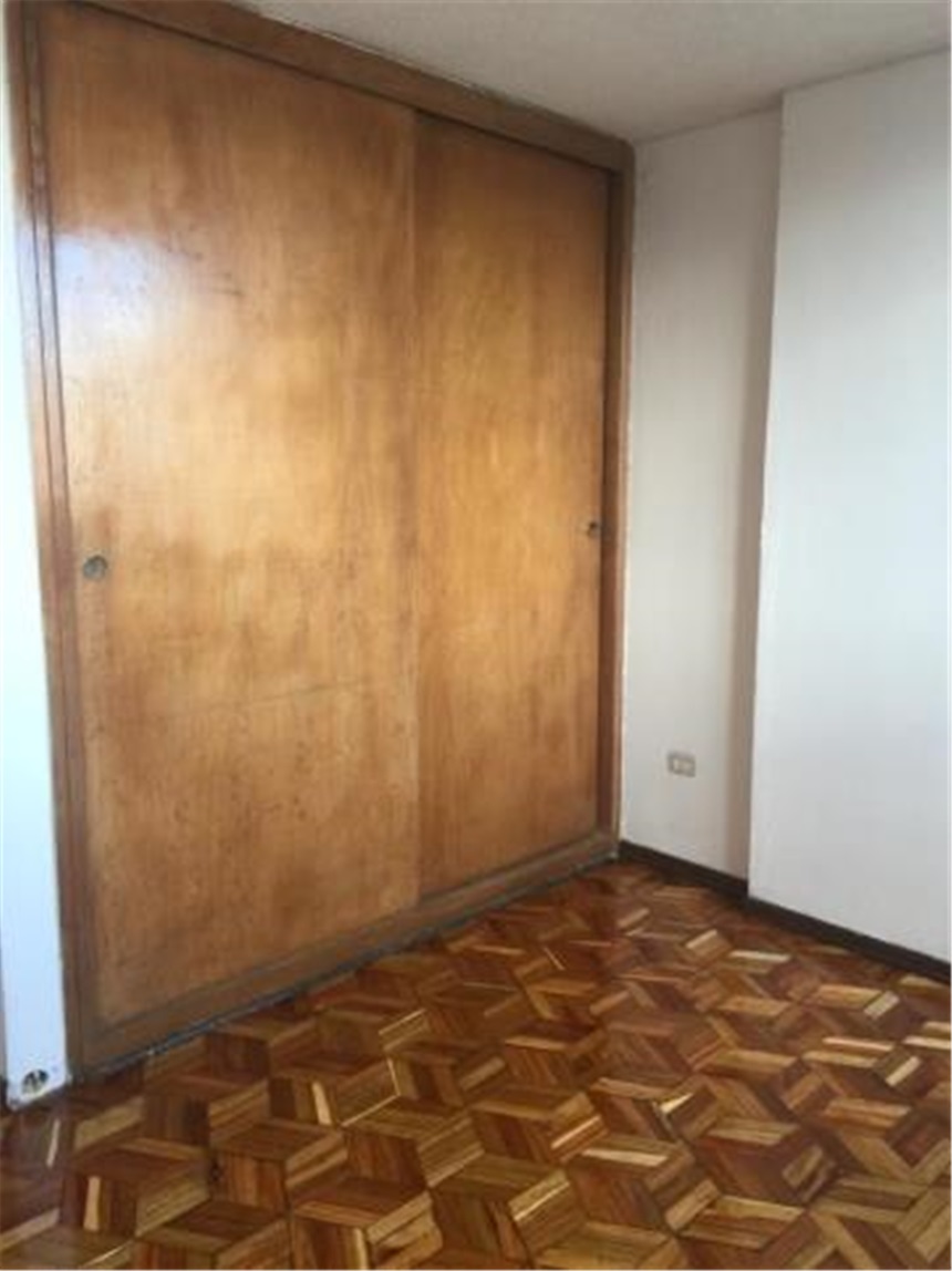 Piso – Bogotá, Santa Fé - Más