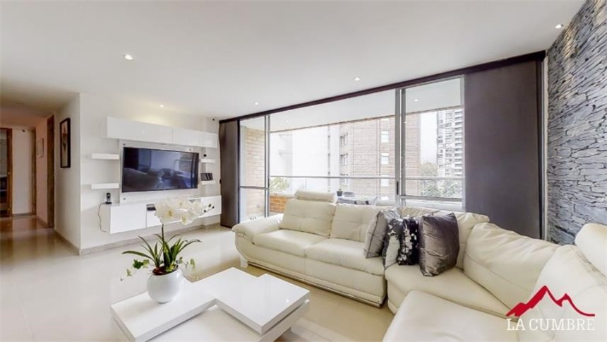 Apartamento en venta en Cumbres, Envigado