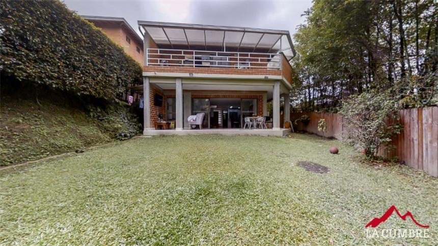 Casa de 4 alcobas en venta en Loma Del Escobero, Envigado, 285 m² · foto 20 de 21